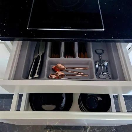 아파트 Deluxe - Self Check In